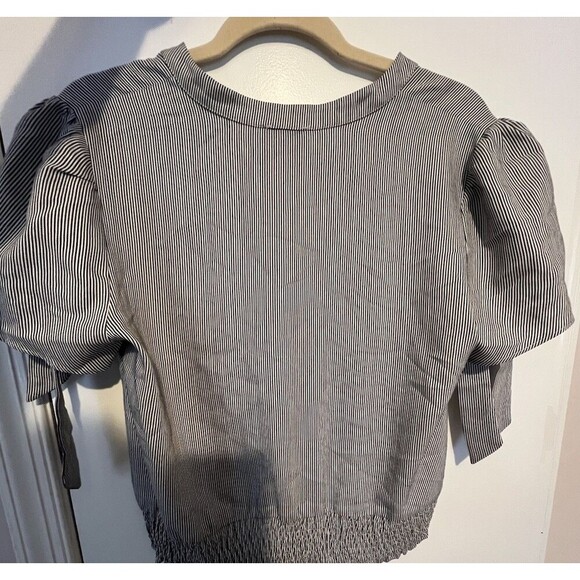 Current Air Top Womens Medium Short Sleeve Bow Tie Front in Striped - Picture 3 of 8